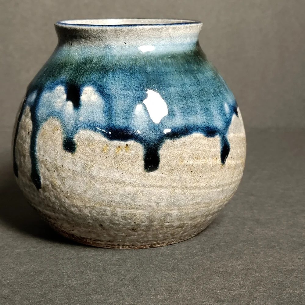 🌑HANDMADE VASE